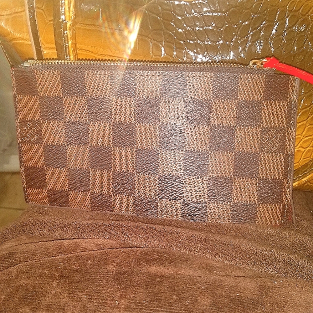 LV Small cosmetic bag